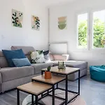 Cosyfamily 1er étage Piscine -wifi- Neuf-famille -15min - Pros Servicesconciergerie Apartamento *