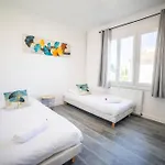 Cosyfamily 1er étage Piscine -wifi- Neuf-famille -15min - Pros Servicesconciergerie *