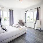 Cosyfamily 1er étage Piscine -wifi- Neuf-famille -15min - Pros Servicesconciergerie Apartamento *