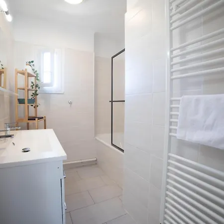 Cosyfamily 1er Etage Piscine -wifi- Neuf-famille -15min - Pros Servicesconciergerie Perols
