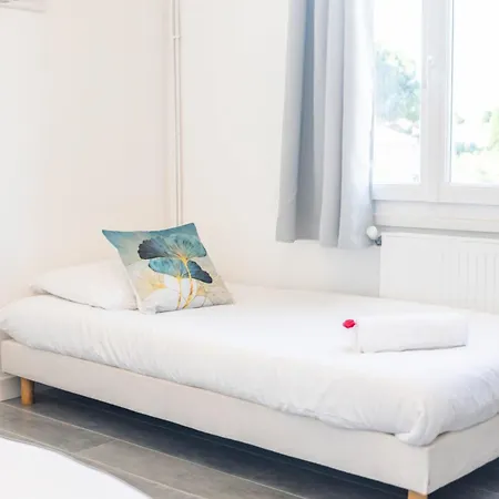 Cosyfamily 1er Etage Piscine -wifi- Neuf-famille -15min - Pros Servicesconciergerie Apartmán