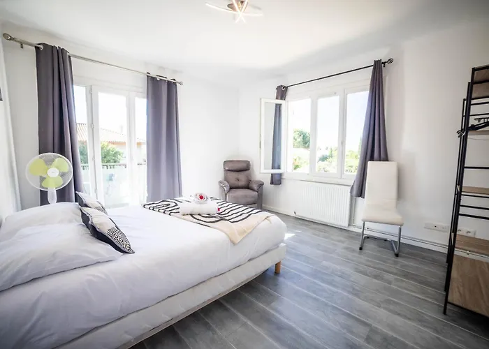 Cosyfamily 1er Etage Piscine -wifi- Neuf-famille -15min - Pros Servicesconciergerie Apartmán *